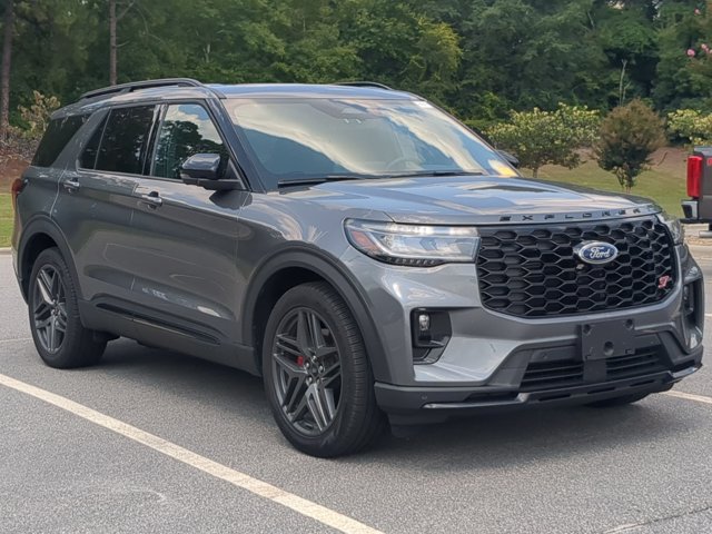 Certified 2025 Ford Explorer ST AWD/4WD image 1