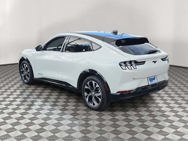 Certified 2023 Ford Mustang Mach-E Premium AWD/4WD image 4