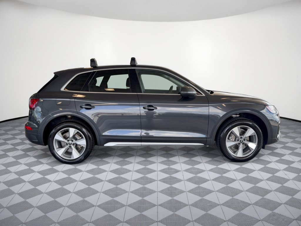 Used 2023 Audi Q5 2.0T Premium Plus w/ Premium Plus Package AWD/4WD image 8