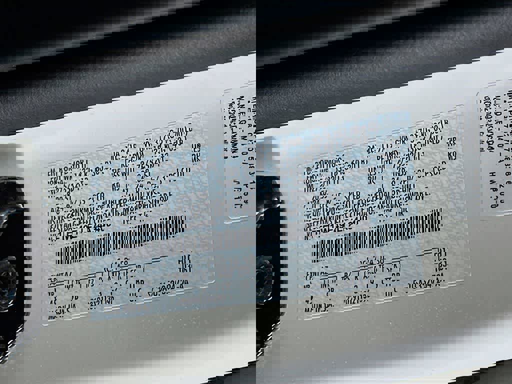 Certified 2020 Ford F150 Platinum w/ Equipment Group 701A Luxury image 25