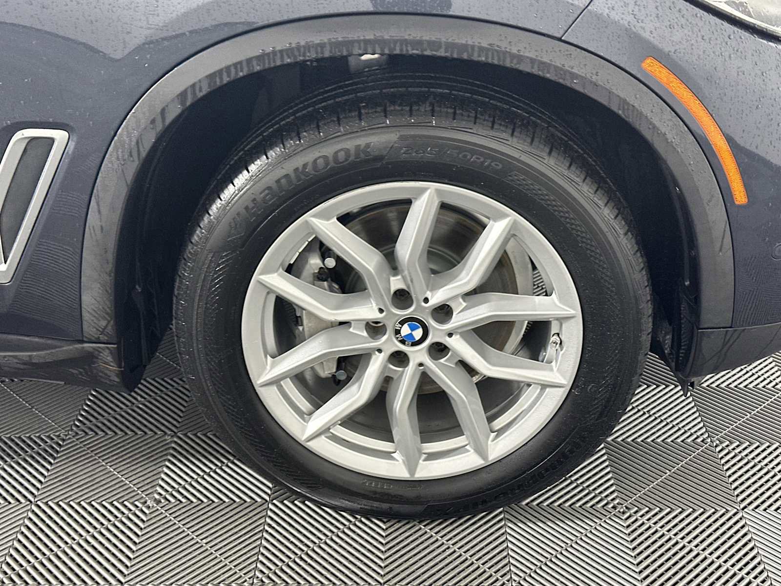 Used 2022 BMW X5 sDrive40i w/ Premium Package image 10