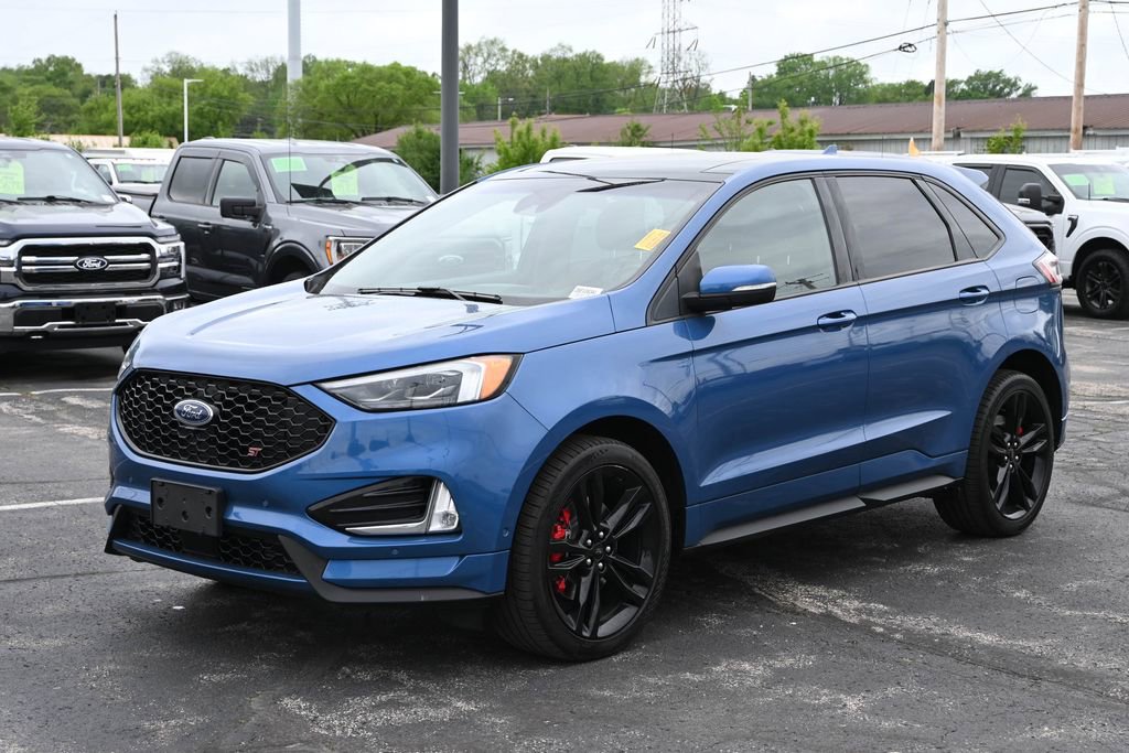 Certified 2019 Ford Edge ST w/ Equipment Group 401A AWD/4WD image 5