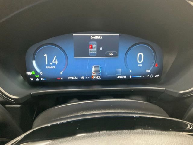 Certified 2025 Ford Escape Platinum image 9