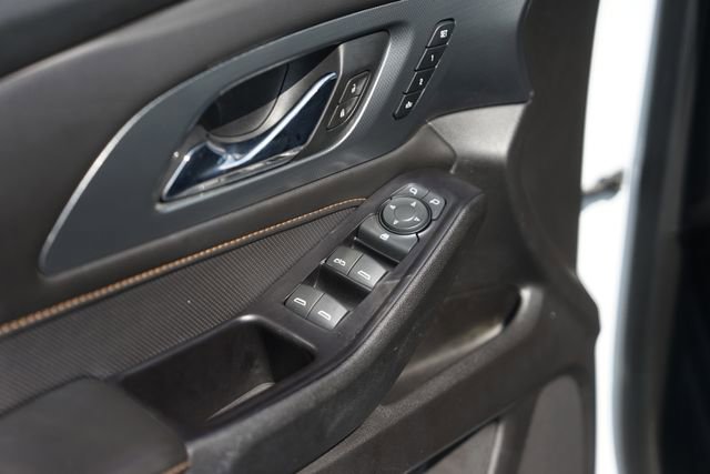 Used 2019 Chevrolet Traverse Premier w/ Driver Confidence II Package FWD image 33