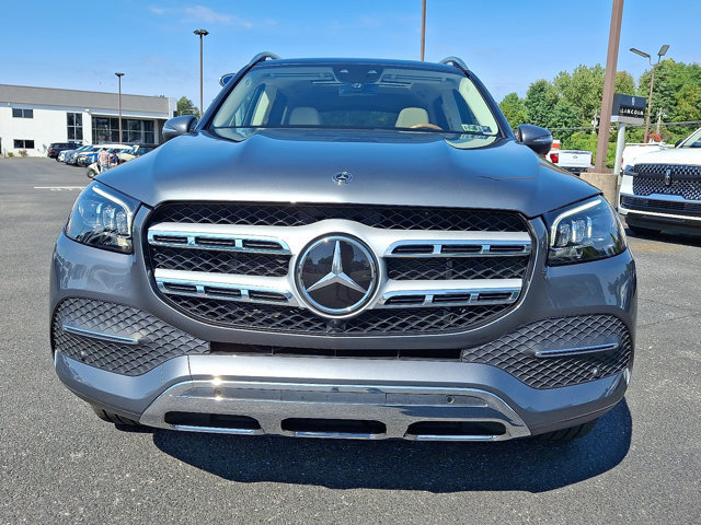 Used 2021 Mercedes-Benz GLS 450 4MATIC image 7