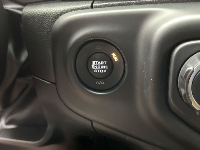 Used 2023 Jeep Wrangler Unlimited Sahara AWD/4WD image 20