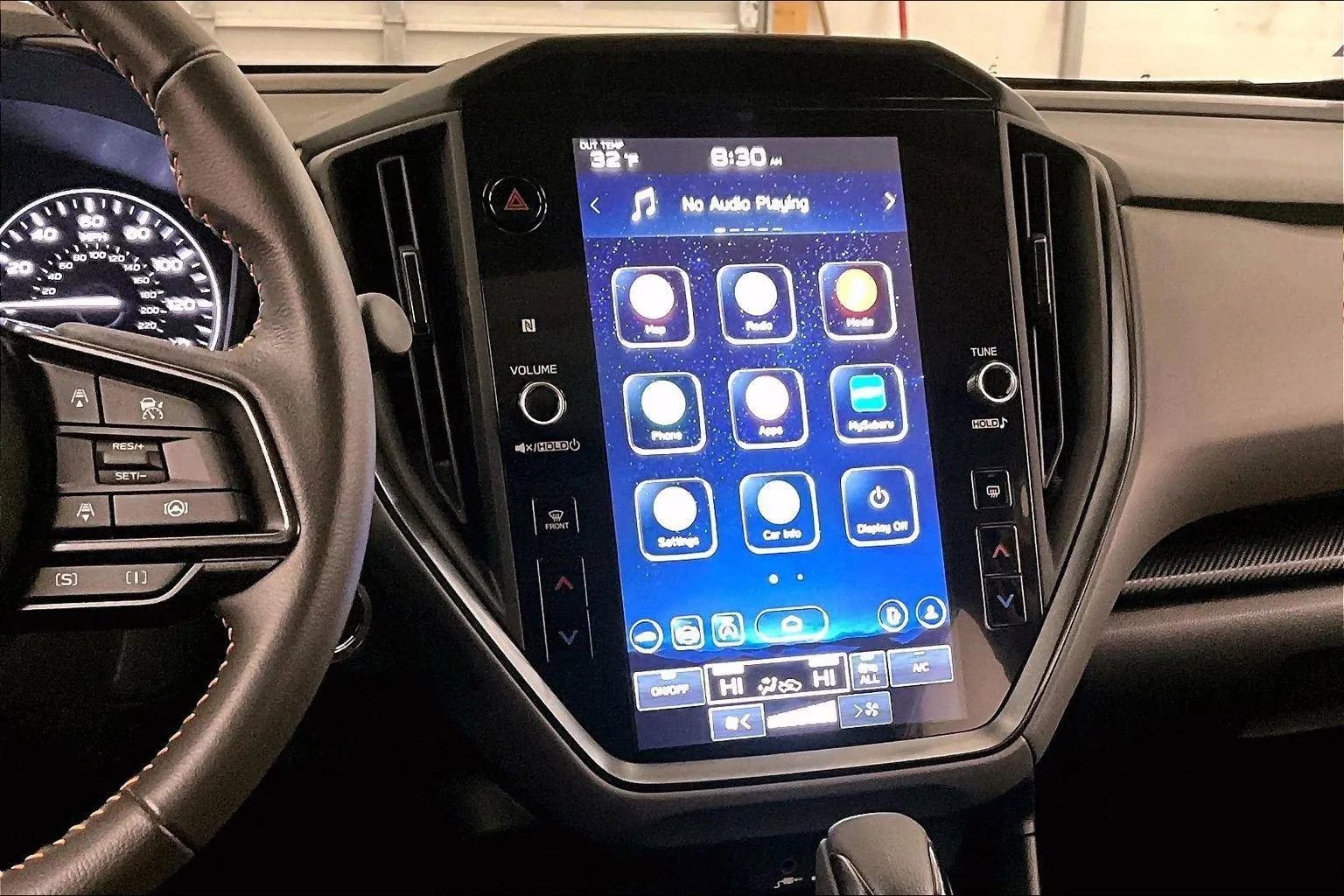 Used 2024 Subaru Crosstrek 2.5i Limited w/ Crosstrek Mirror Package image 6