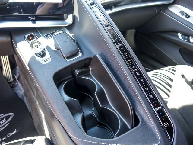 Used 2024 Chevrolet Corvette Stingray Preferred Cpe w/ Z51 Performance Package RWD image 26