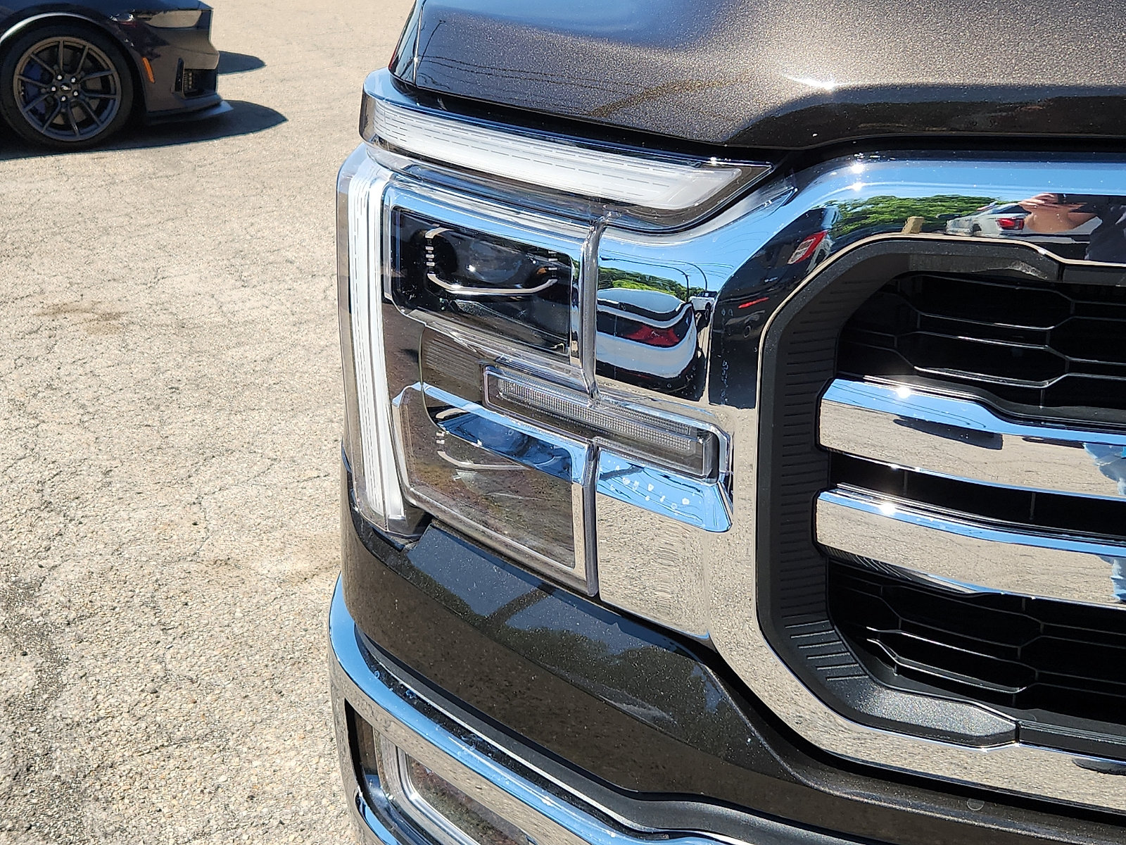 Certified 2024 Ford F150 Lariat w/ Bed Utility Package AWD/4WD image 9
