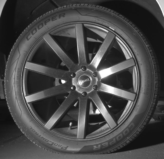 Used 2019 GMC Yukon SLT w/ Open Road Package AWD/4WD image 9