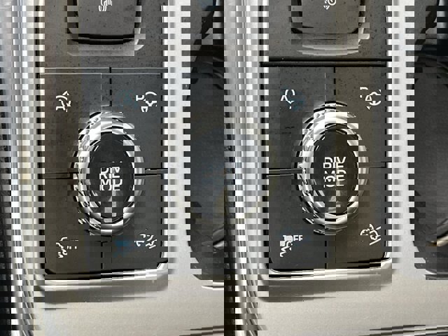 Certified 2020 Ford Explorer ST w/ ST Street Pack image 20