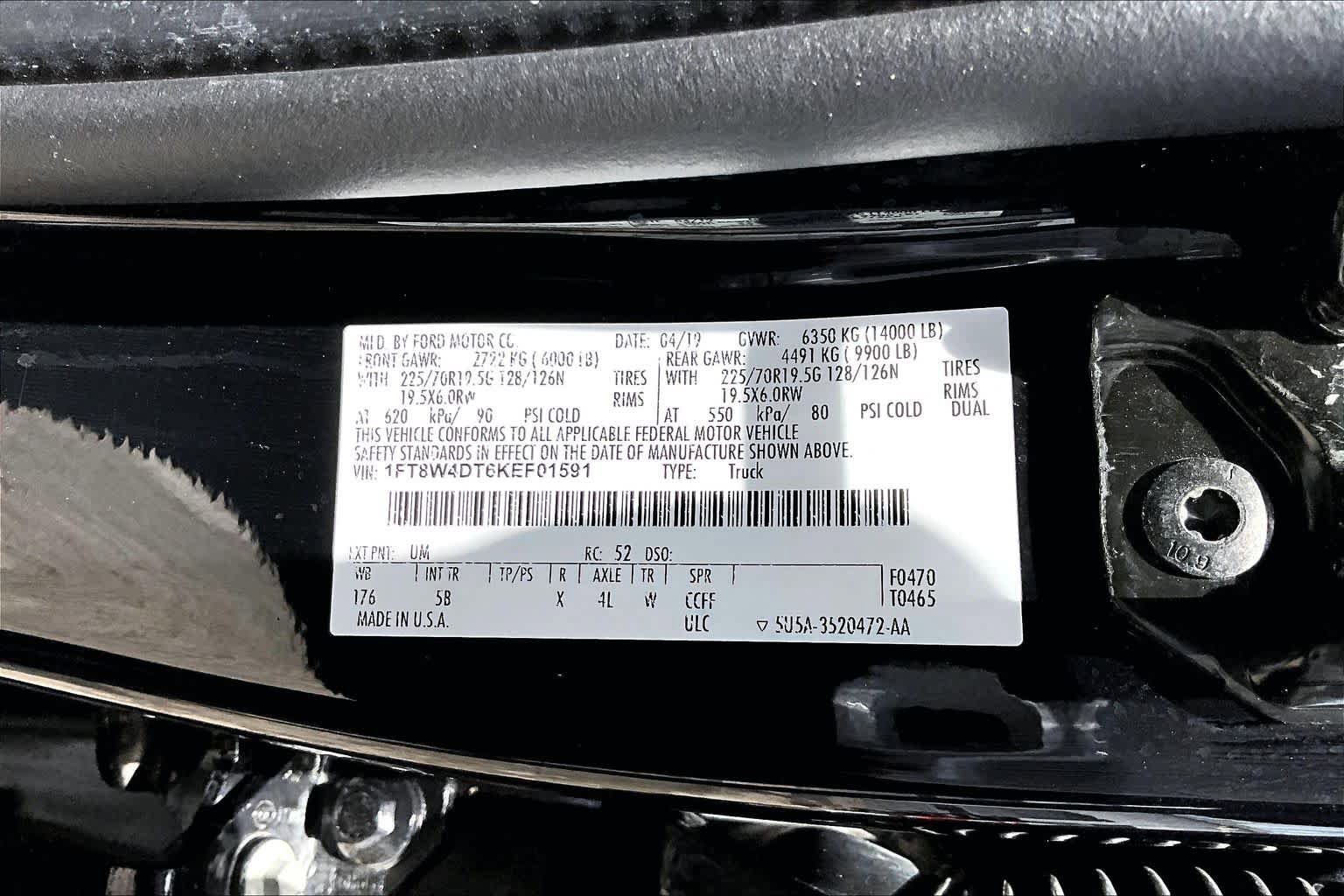 Certified 2019 Ford F450 Lariat w/ Lariat Ultimate Package AWD/4WD image 36