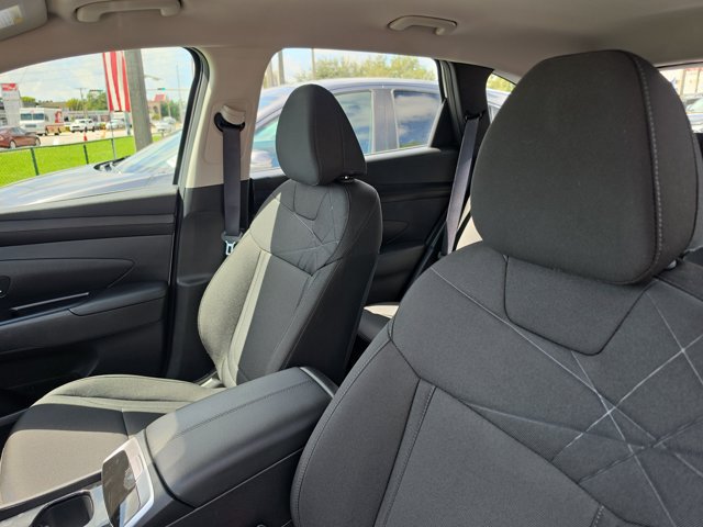 Used 2026 Hyundai Tucson SE FWD image 17