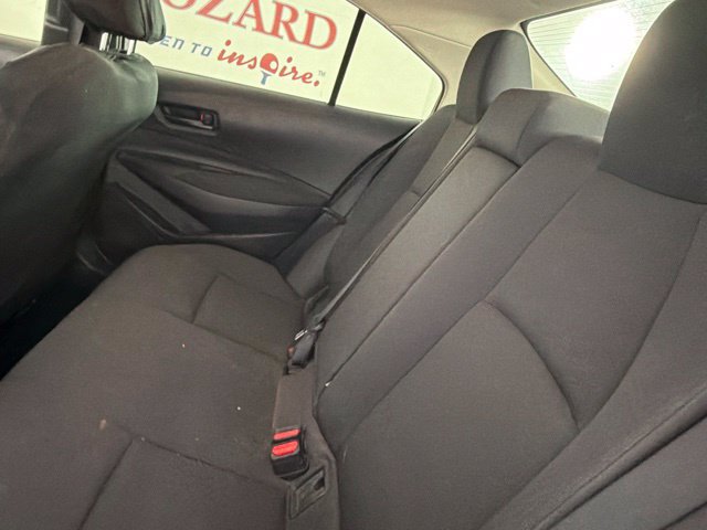 Used 2022 Toyota Corolla LE FWD image 29