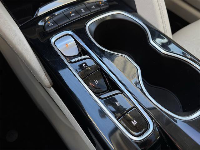 Used 2021 Buick Envision Avenir w/ Technology Package II image 26