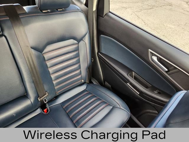 Certified 2022 Ford Edge SEL w/ Sport Appearance Package image 18