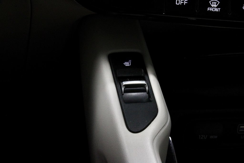 Used 2024 Kia Telluride S AWD/4WD image 5