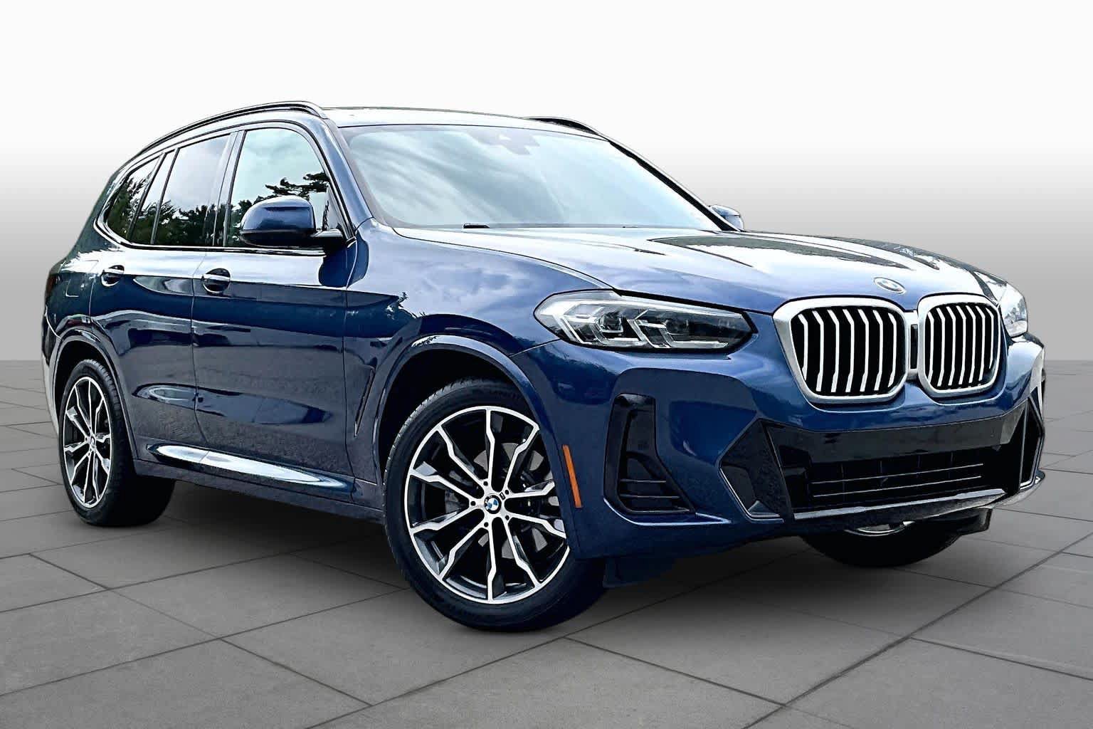 Used 2022 BMW X3 xDrive30i w/ M Sport Package 2 AWD/4WD image 3