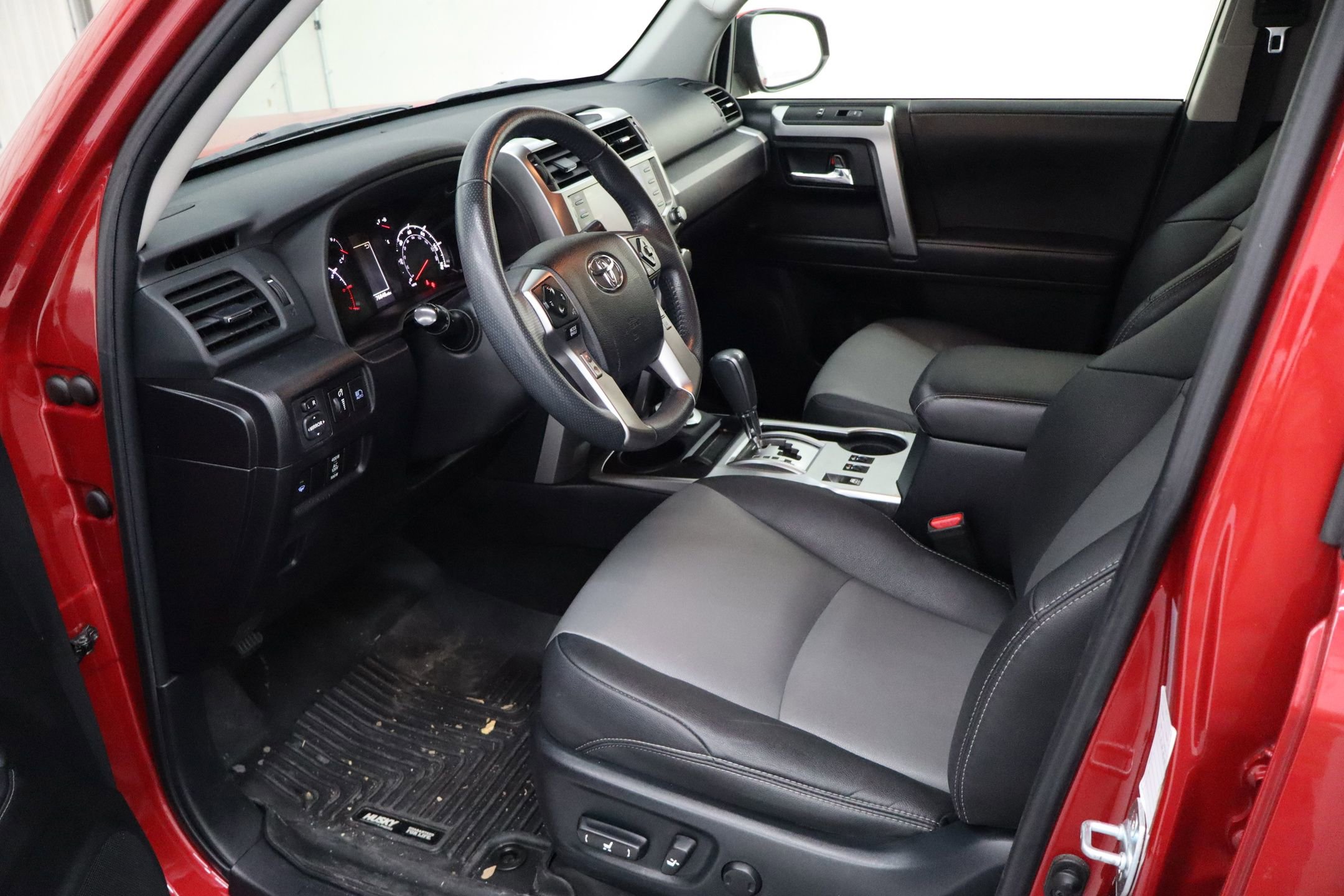 Used 2021 Toyota 4Runner SR5 Premium image 23