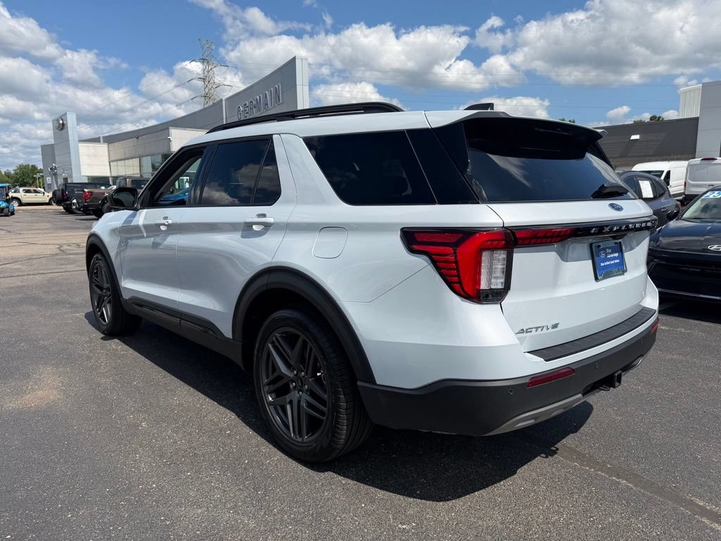 Certified 2026 Ford Explorer Active w/ Active Comfort Package RWD image 6