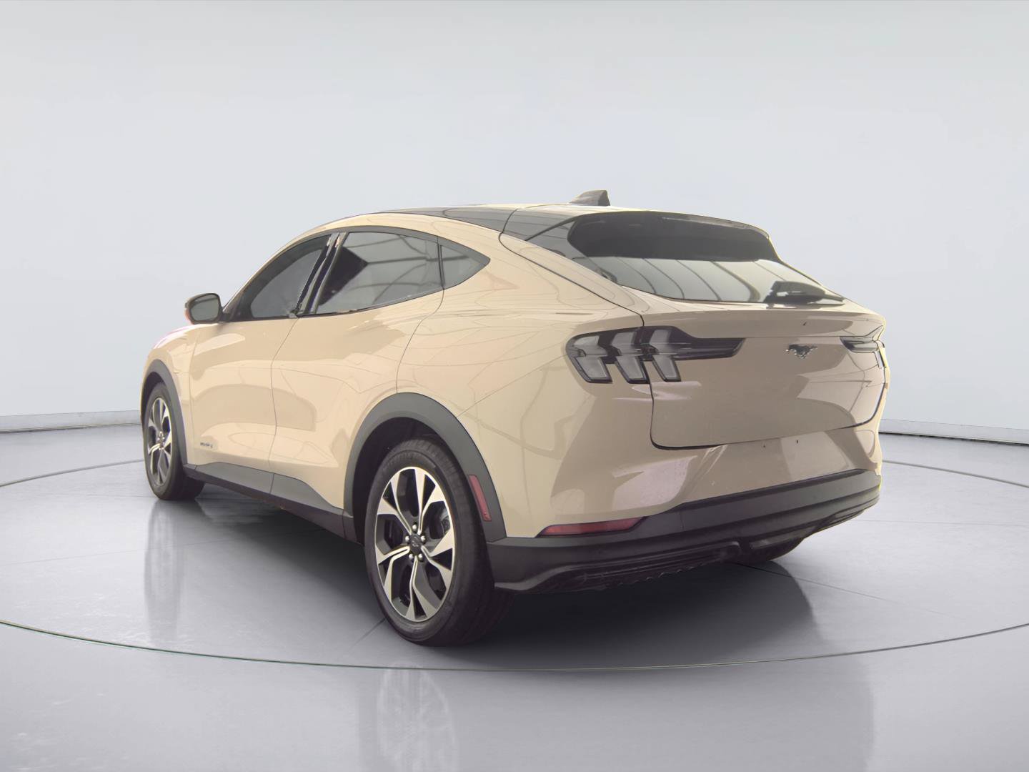 Certified 2025 Ford Mustang Mach-E Select AWD/4WD image 4