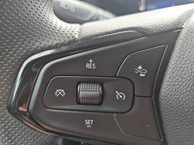Used 2025 Chevrolet TrailBlazer LT FWD image 16