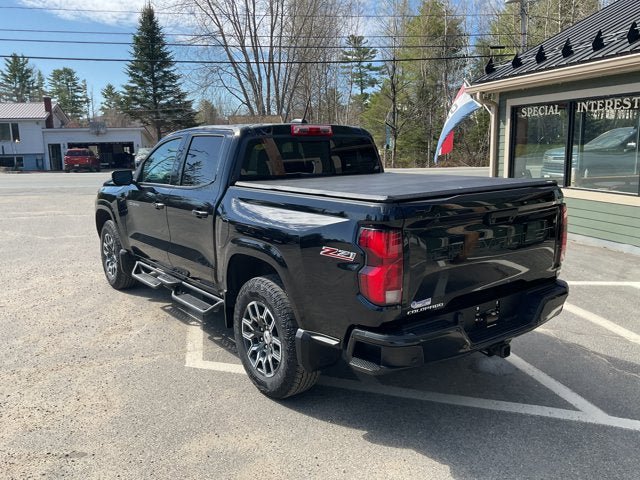 Used 2025 Chevrolet Colorado Z71 AWD/4WD image 11