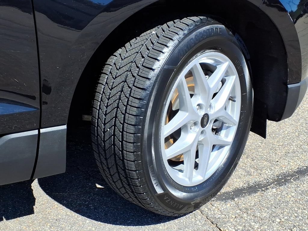 Certified 2024 Ford Edge SEL AWD/4WD image 9