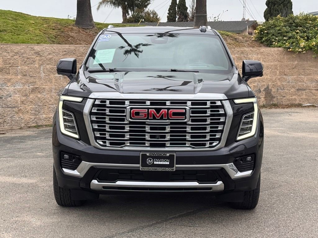 Used 2025 GMC Yukon Denali AWD/4WD image 6