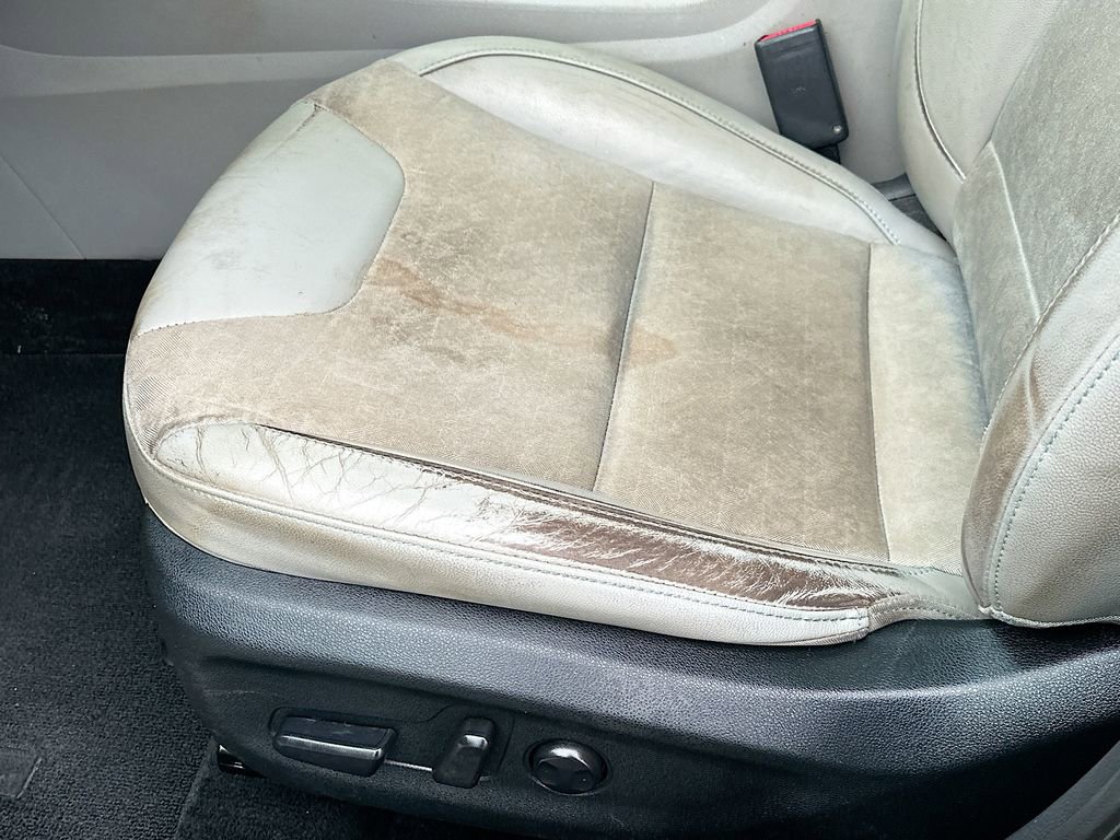 Used 2020 Kia Niro Touring FWD image 9