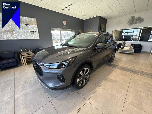 Certified 2024 Ford Escape Platinum image 1
