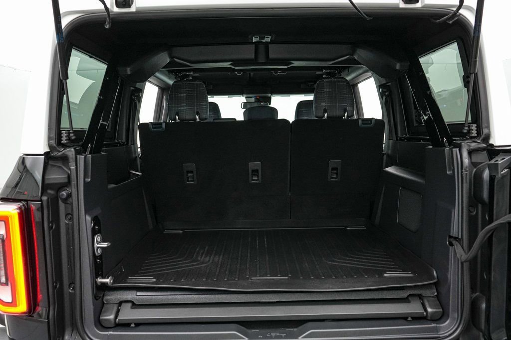 Certified 2024 Ford Bronco Heritage Edition image 27