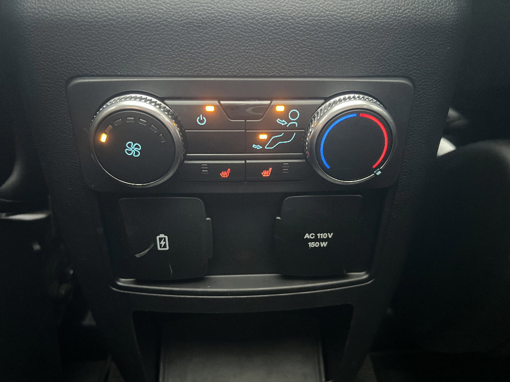 Certified 2020 Ford Explorer Platinum w/ Premium Technology Package image 36