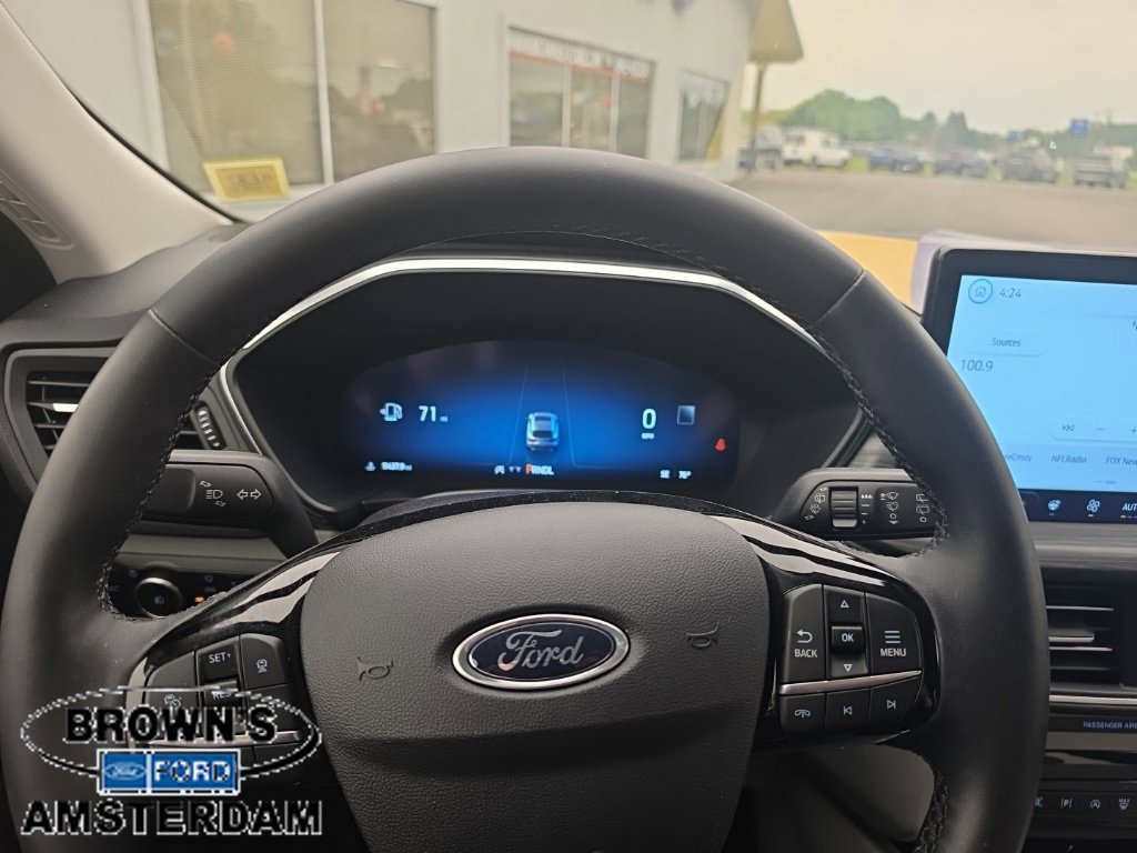 Certified 2025 Ford Escape Platinum w/ Premium Technology Package AWD/4WD image 22