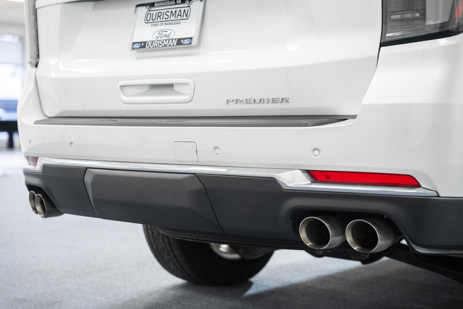 Used 2025 Chevrolet Tahoe Premier w/ Sun And Tow Package image 22