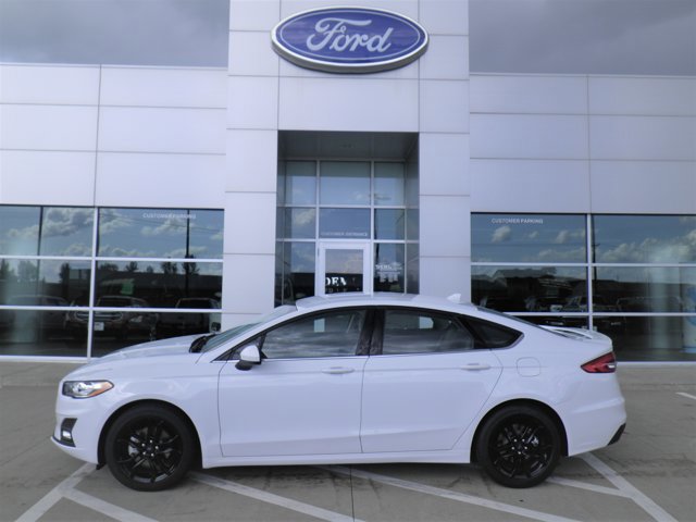 Certified 2019 Ford Fusion SE w/ Equipment Group 151A image 5