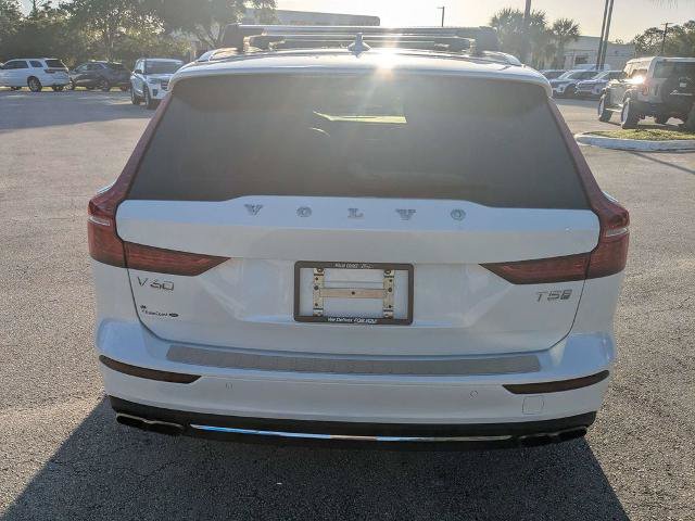 Used 2020 Volvo V60 T5 Inscription FWD image 5