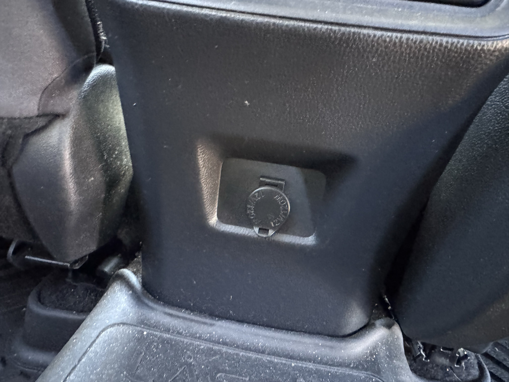 Used 2025 Toyota RAV4 LE AWD/4WD image 24