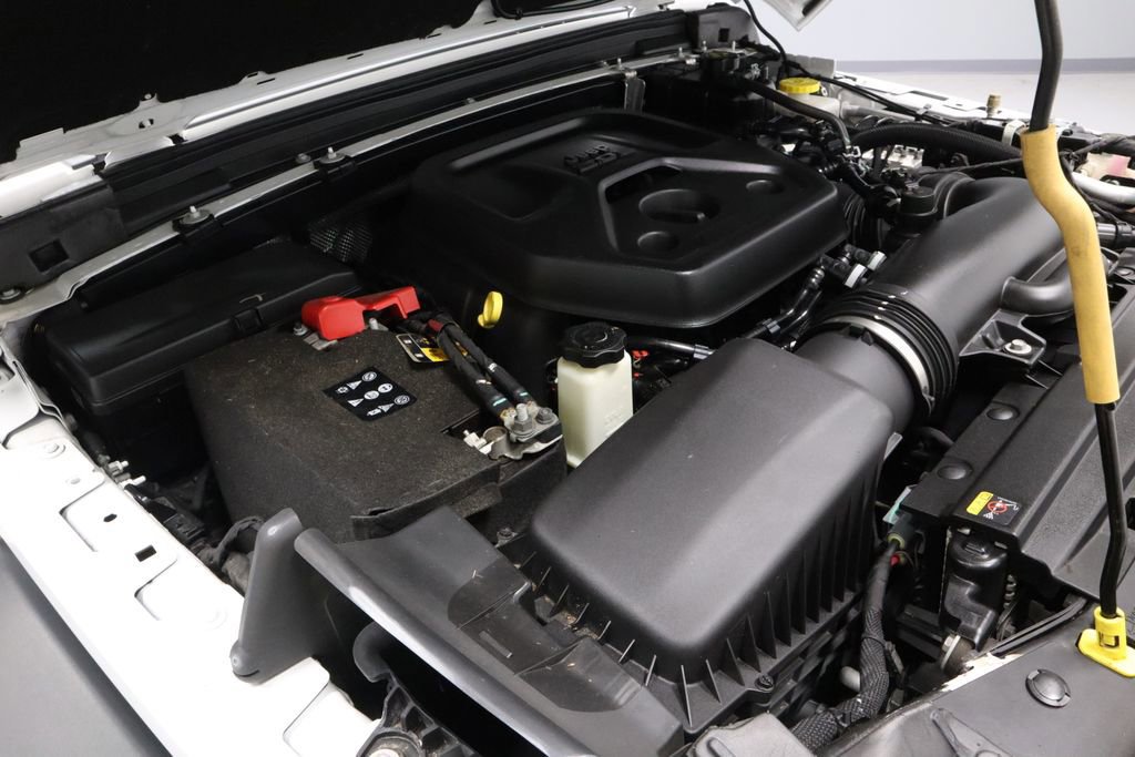 Used 2024 Jeep Wrangler Sport S image 15