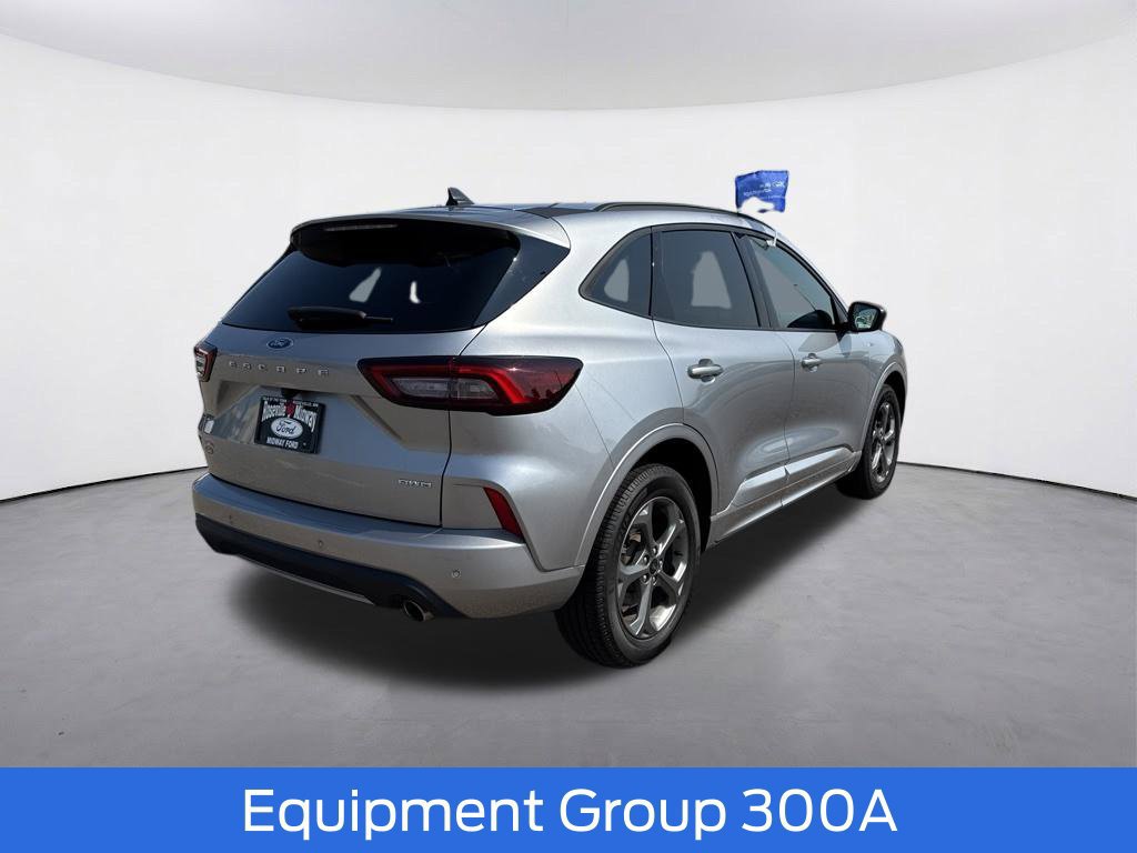 Certified 2023 Ford Escape ST-Line w/ Tech Pack #1 AWD/4WD image 9