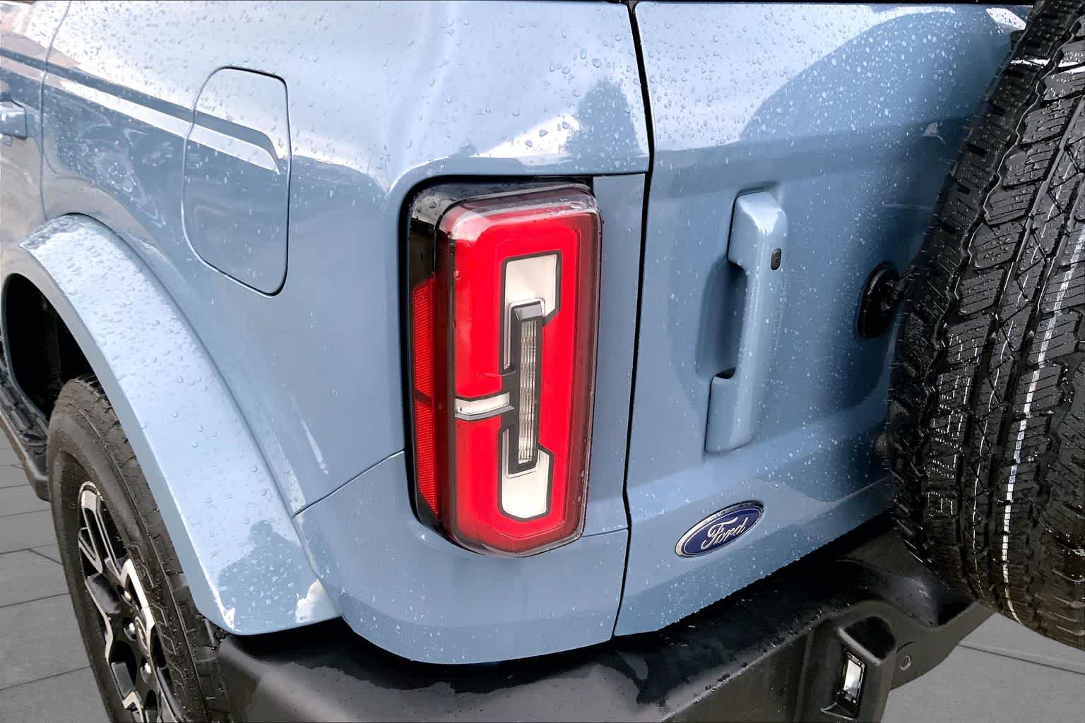 Certified 2024 Ford Bronco Outer Banks AWD/4WD image 25
