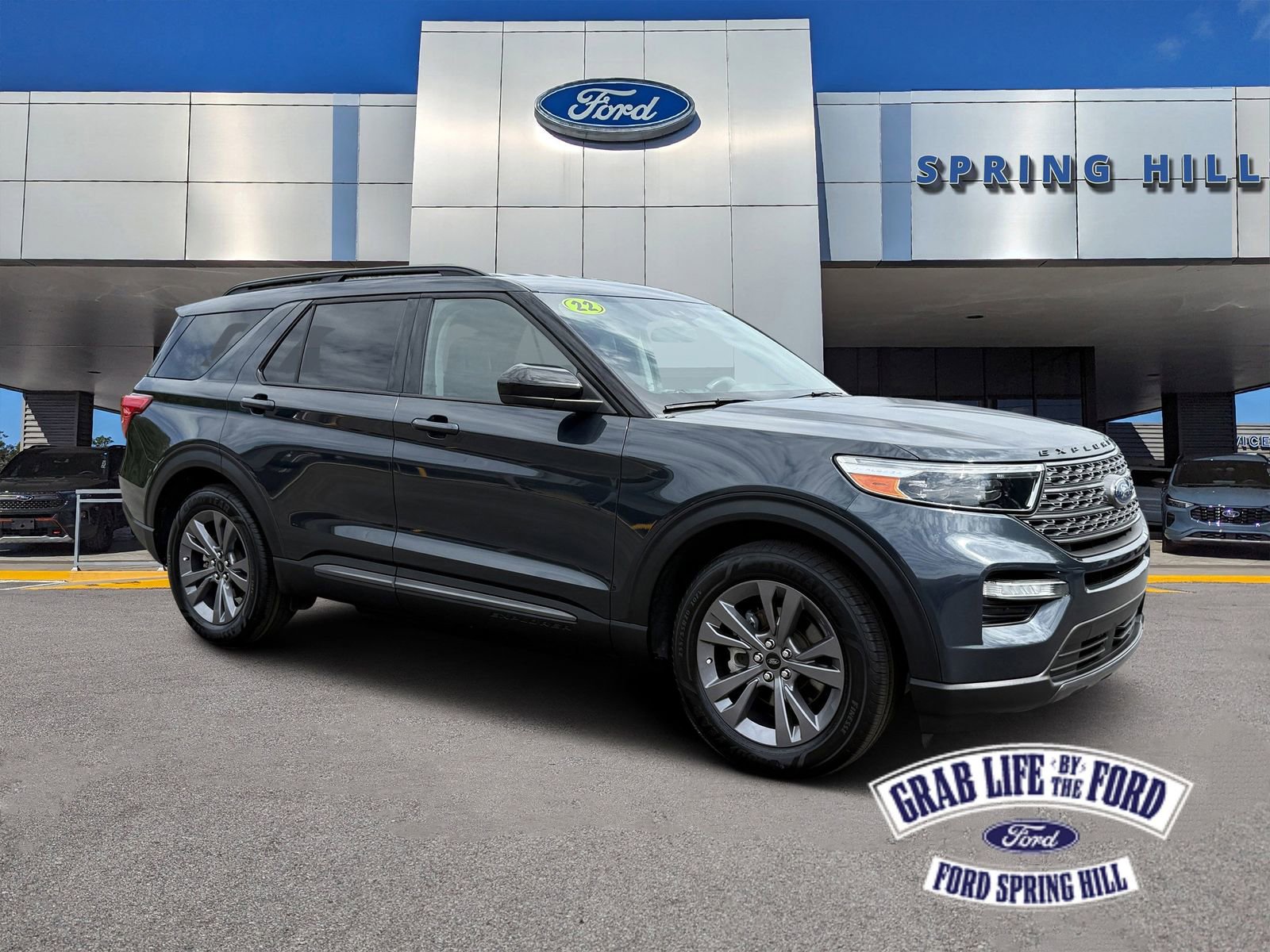 Certified 2022 Ford Explorer XLT w/ Equipment Group 202A RWD image 1