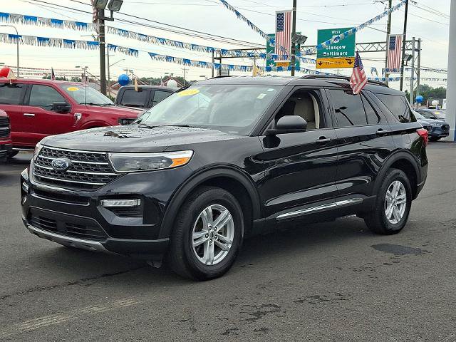 Certified 2024 Ford Explorer XLT w/ Equipment Group 202A AWD/4WD image 3