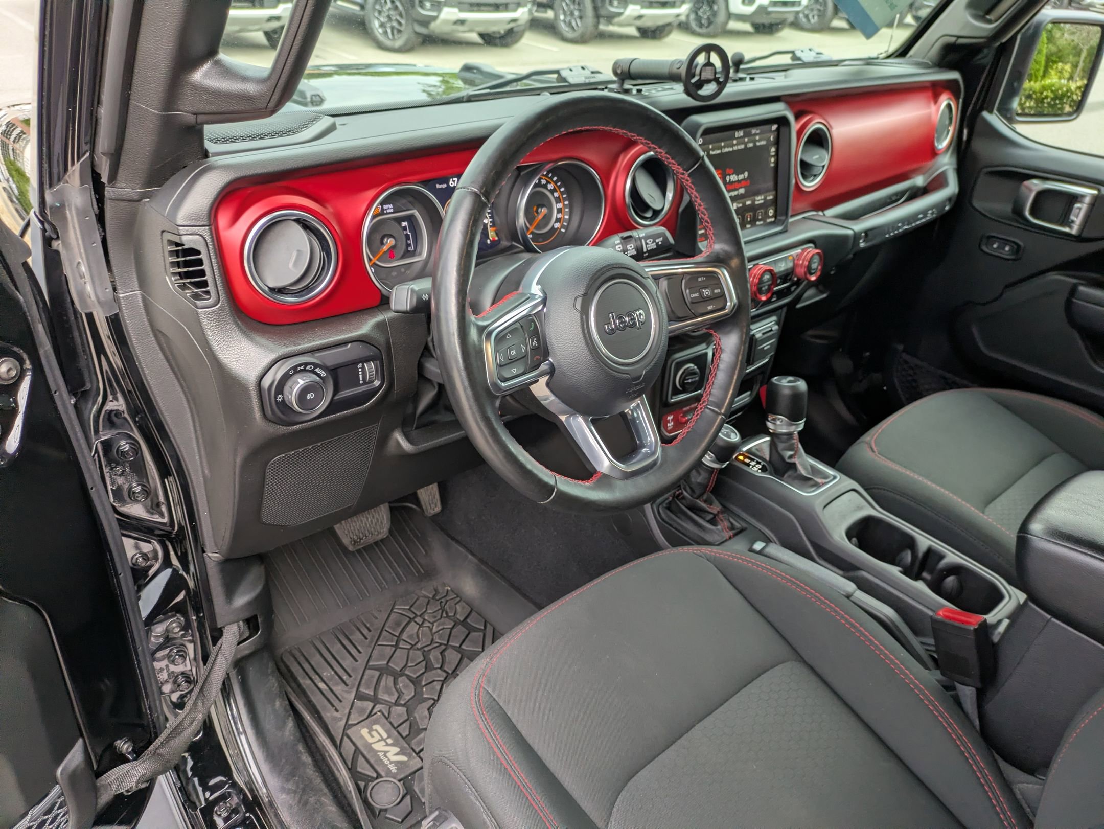 Used 2023 Jeep Wrangler Unlimited Rubicon w/ Xtreme 35 Tire Package AWD/4WD image 14