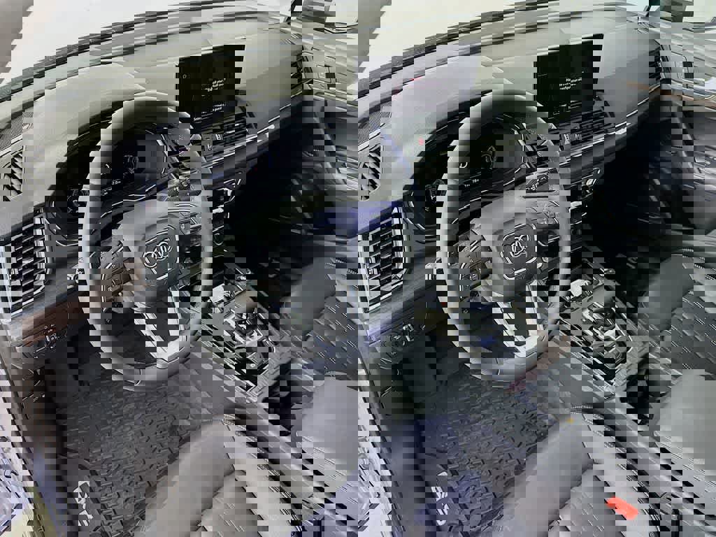 Used 2023 Audi Q5 2.0T Premium Plus w/ Premium Plus Package image 9