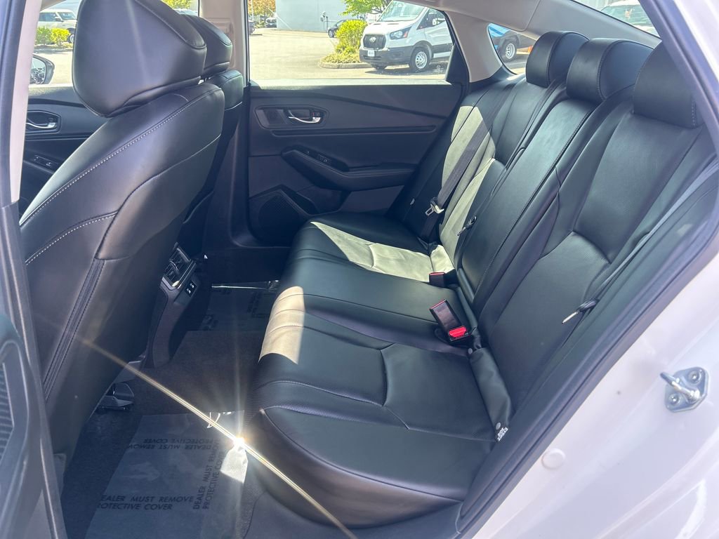 Used 2023 Honda Accord Touring image 9