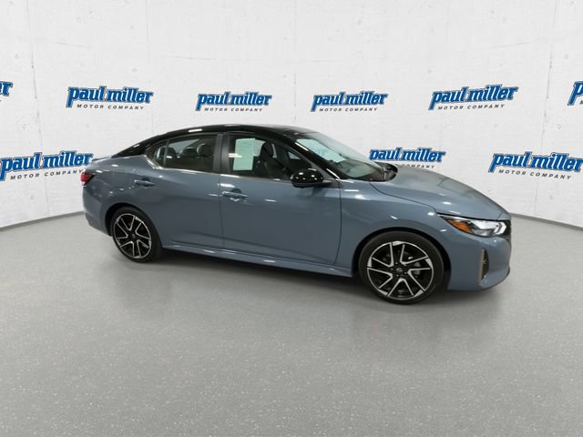 Used 2024 Nissan Sentra SR w/ SR Premium Package FWD image 13