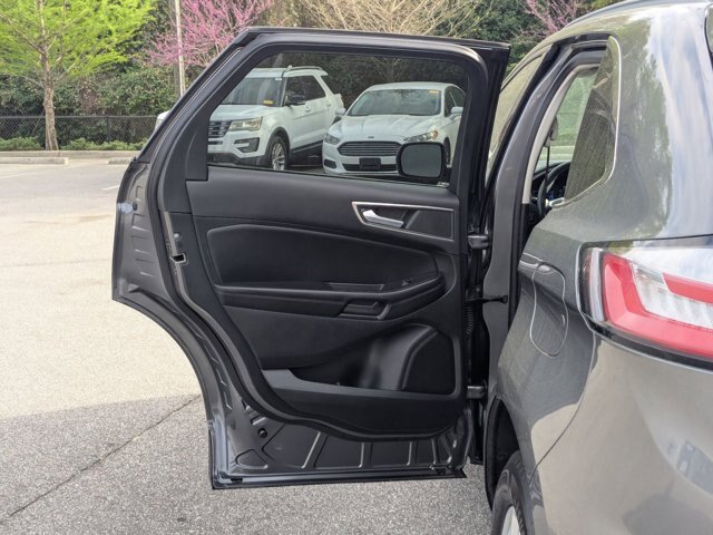 Certified 2022 Ford Edge SEL w/ Convenience Package AWD/4WD image 27
