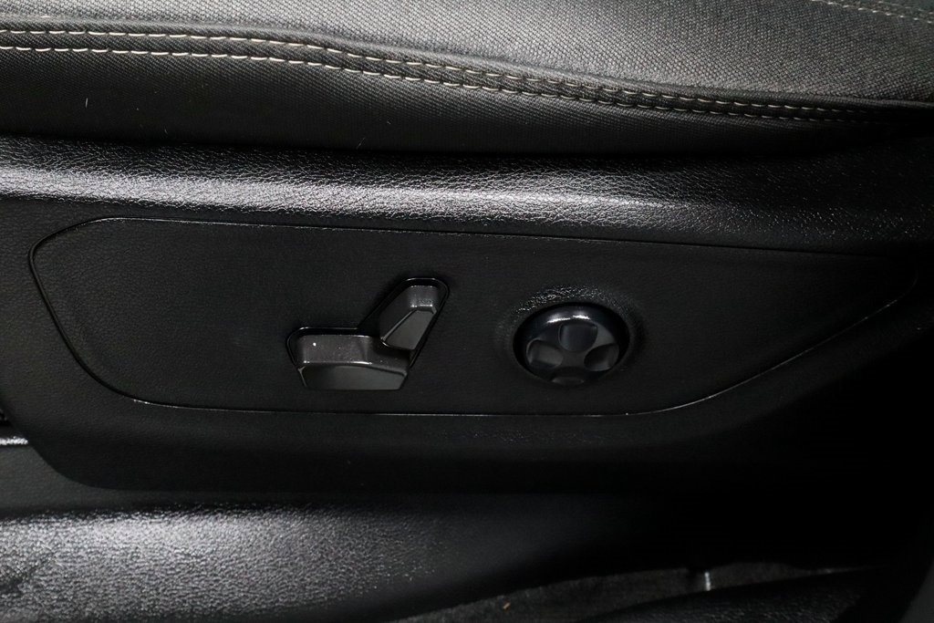 Used 2021 RAM 1500 Big Horn image 26