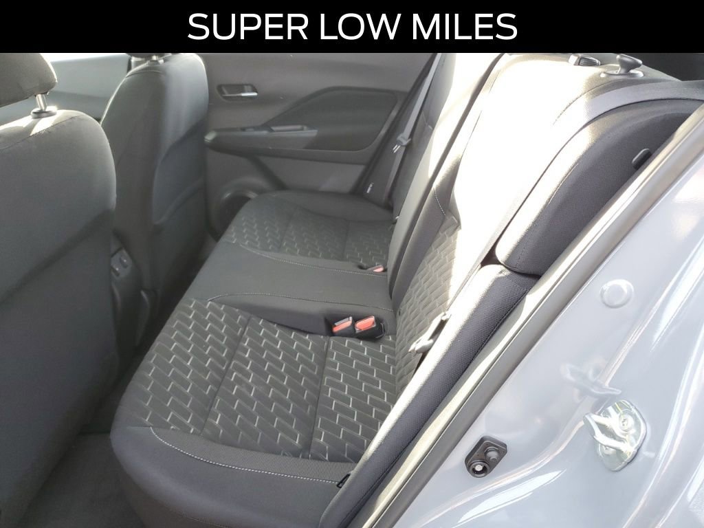 Used 2023 Nissan Kicks SV image 9